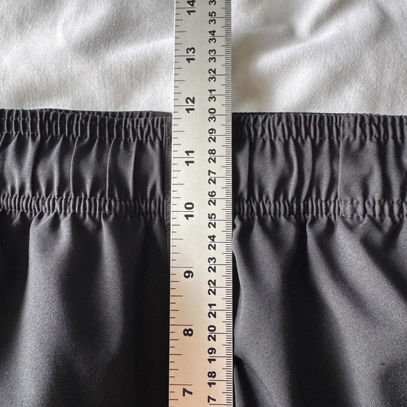 Reebok Men's Lightweight Running Gym‎ Shorts Black Large Pockets Drawstring - Picture 9 of 12